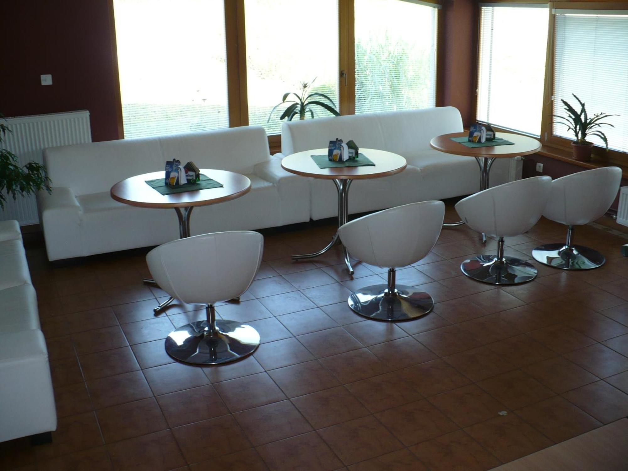 Motel Ranc Ruzomberok Extérieur photo